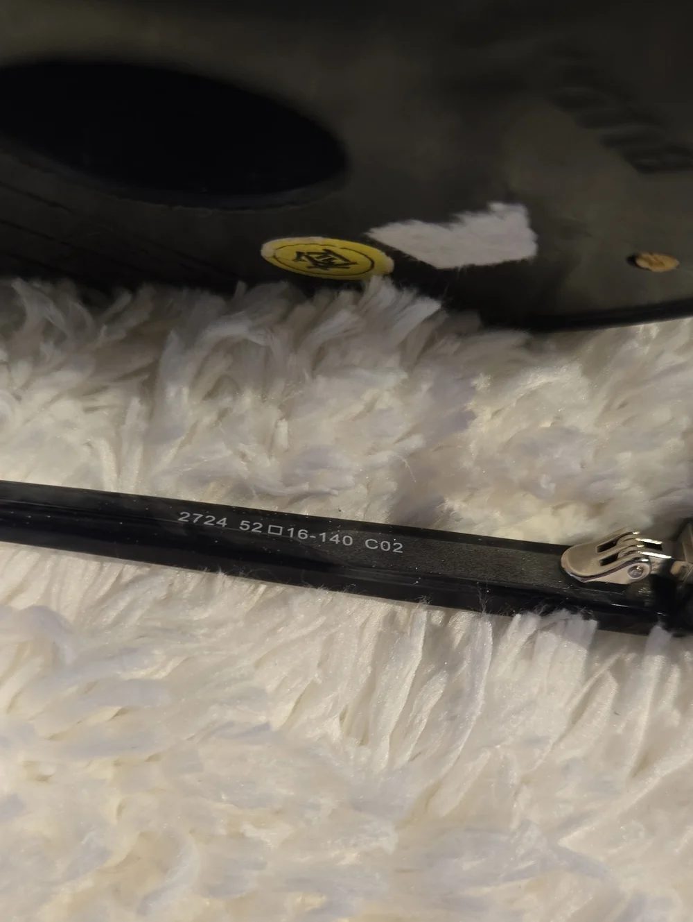 Woman's EYEGLASSES